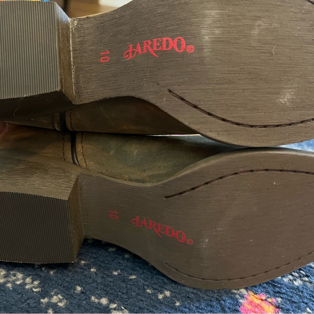 Laredo Distressed Brown Cowboy Boots - Picture 3 of 5